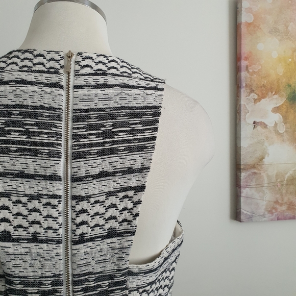 Forever New Size 12 Sleeveless Grey Ivory Jacquard V Neck Pleated Mini Dress - Picture 10 of 14